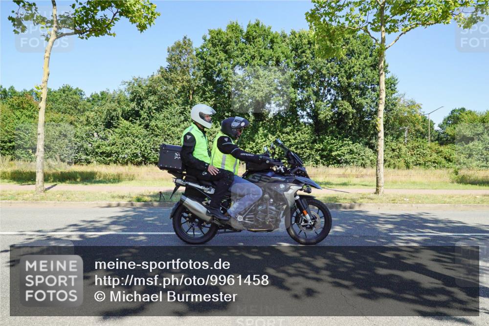 09.08.2026 - GEWOBA Citytriathlon Bremen Michael Burmester http://msf.ph/oto/9961458 09.08.2026 13:14:45 Radfahren 574, 872, 896 meine-sportfotos.de