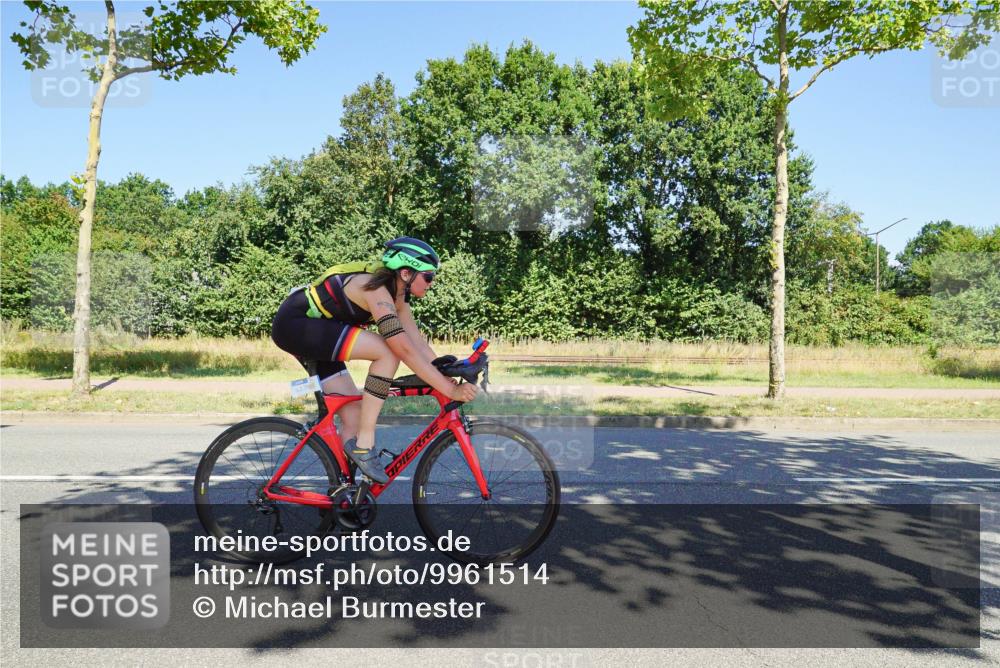 09.08.2026 - GEWOBA Citytriathlon Bremen Michael Burmester http://msf.ph/oto/9961514 09.08.2026 13:17:22 Radfahren 931, 1109 meine-sportfotos.de