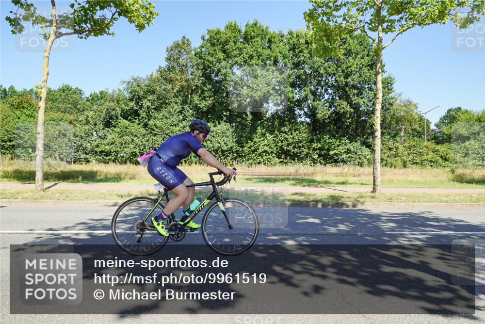09.08.2026 - GEWOBA Citytriathlon Bremen Michael Burmester http://msf.ph/oto/9961519 09.08.2026 13:17:41 Radfahren 625, 930, 968, 1003, 1132 meine-sportfotos.de