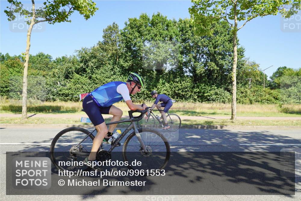 09.08.2026 - GEWOBA Citytriathlon Bremen Michael Burmester http://msf.ph/oto/9961553 09.08.2026 13:19:06 Radfahren 626, 753, 797, 870, 915, 1123 meine-sportfotos.de