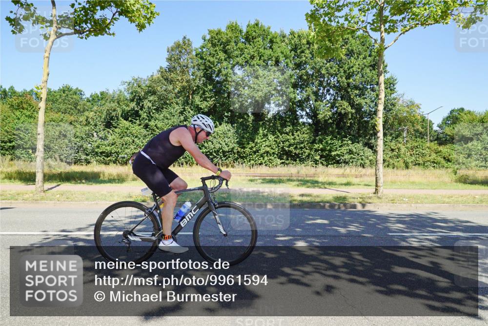 09.08.2026 - GEWOBA Citytriathlon Bremen Michael Burmester http://msf.ph/oto/9961594 09.08.2026 13:21:20 Radfahren 546, 782, 887 meine-sportfotos.de