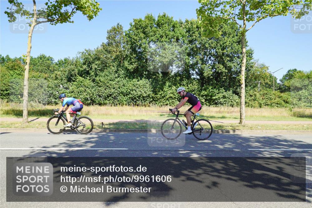 09.08.2026 - GEWOBA Citytriathlon Bremen Michael Burmester http://msf.ph/oto/9961606 09.08.2026 13:22:30 Radfahren 731, 985 meine-sportfotos.de