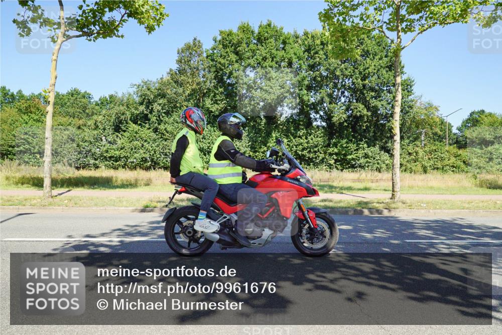 09.08.2026 - GEWOBA Citytriathlon Bremen Michael Burmester http://msf.ph/oto/9961676 09.08.2026 13:26:08 Radfahren 913 meine-sportfotos.de