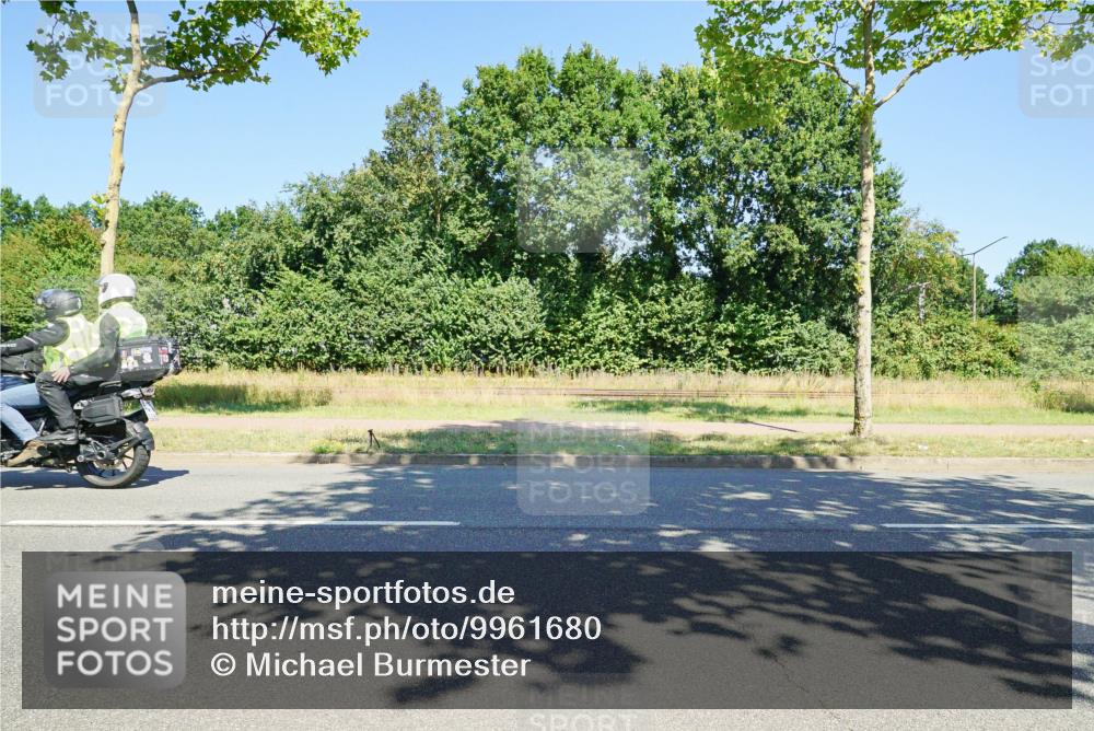 09.08.2026 - GEWOBA Citytriathlon Bremen Michael Burmester http://msf.ph/oto/9961680 09.08.2026 13:26:53 Radfahren 959 meine-sportfotos.de