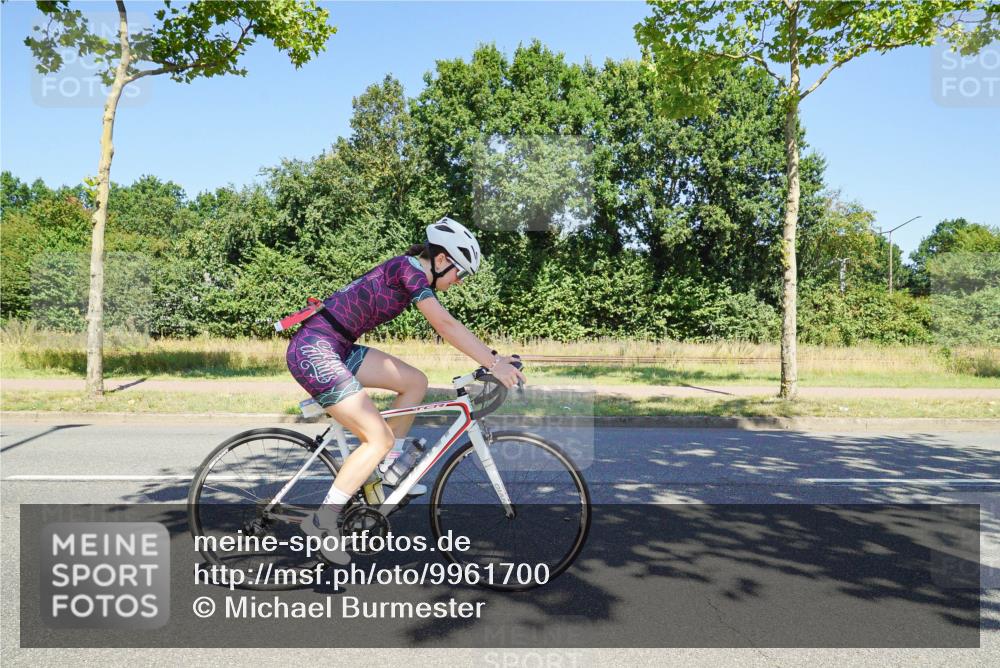 09.08.2026 - GEWOBA Citytriathlon Bremen Michael Burmester http://msf.ph/oto/9961700 09.08.2026 13:29:55 Radfahren 904, 946 meine-sportfotos.de