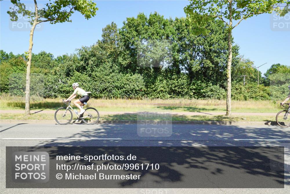 09.08.2026 - GEWOBA Citytriathlon Bremen Michael Burmester http://msf.ph/oto/9961710 09.08.2026 13:31:13 Radfahren 899 meine-sportfotos.de