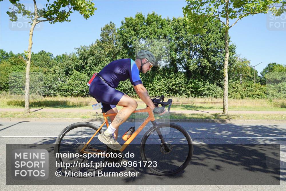09.08.2026 - GEWOBA Citytriathlon Bremen Michael Burmester http://msf.ph/oto/9961723 09.08.2026 13:32:27 Radfahren 794, 867, 967 meine-sportfotos.de
