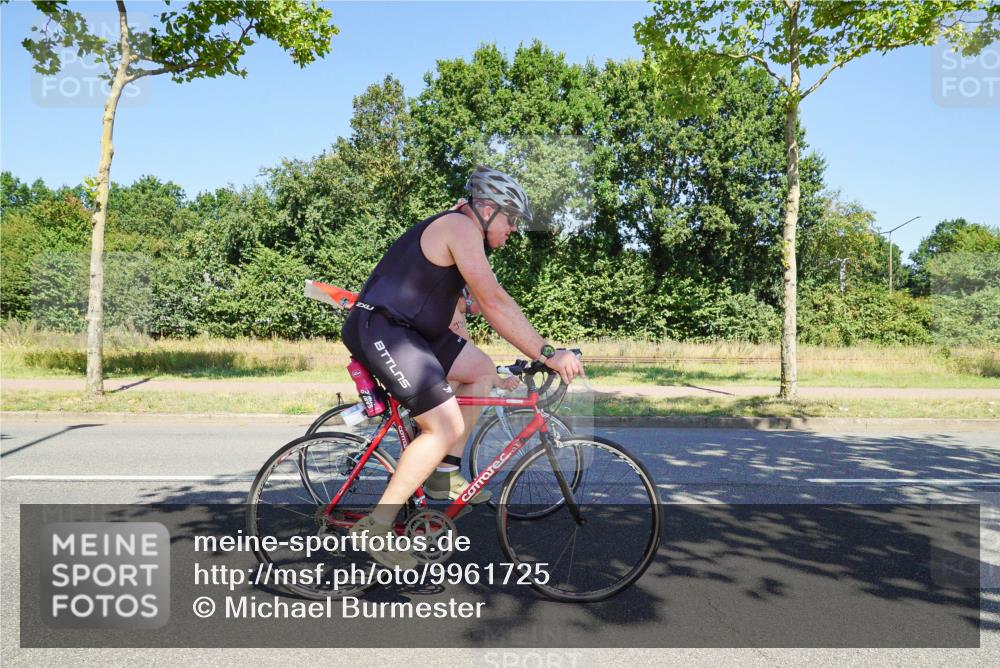 09.08.2026 - GEWOBA Citytriathlon Bremen Michael Burmester http://msf.ph/oto/9961725 09.08.2026 13:32:40 Radfahren 822, 867, 939, 967, 990 meine-sportfotos.de