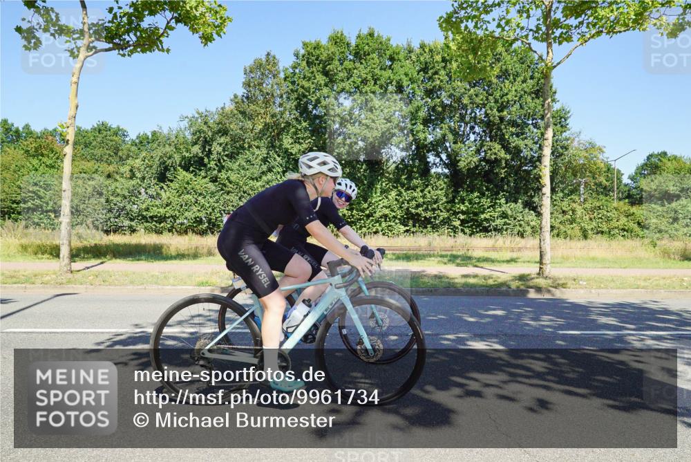 09.08.2026 - GEWOBA Citytriathlon Bremen Michael Burmester http://msf.ph/oto/9961734 09.08.2026 13:34:44 Radfahren 920, 921, 1019 meine-sportfotos.de