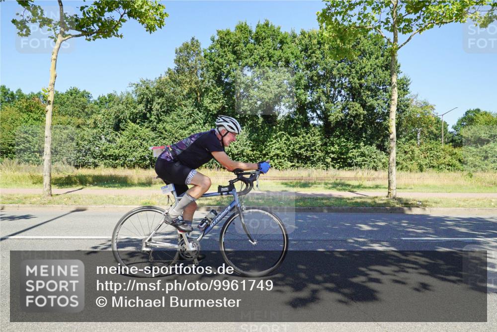 09.08.2026 - GEWOBA Citytriathlon Bremen Michael Burmester http://msf.ph/oto/9961749 09.08.2026 13:47:28 Radfahren 873 meine-sportfotos.de