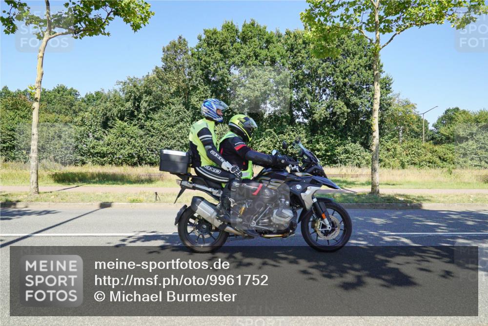 09.08.2026 - GEWOBA Citytriathlon Bremen Michael Burmester http://msf.ph/oto/9961752 09.08.2026 14:05:04 Radfahren  meine-sportfotos.de