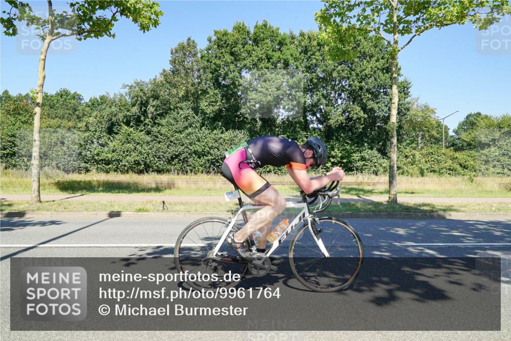09.08.2026 - GEWOBA Citytriathlon Bremen Michael Burmester http://msf.ph/oto/9961764 09.08.2026 14:06:53 Radfahren 188 meine-sportfotos.de
