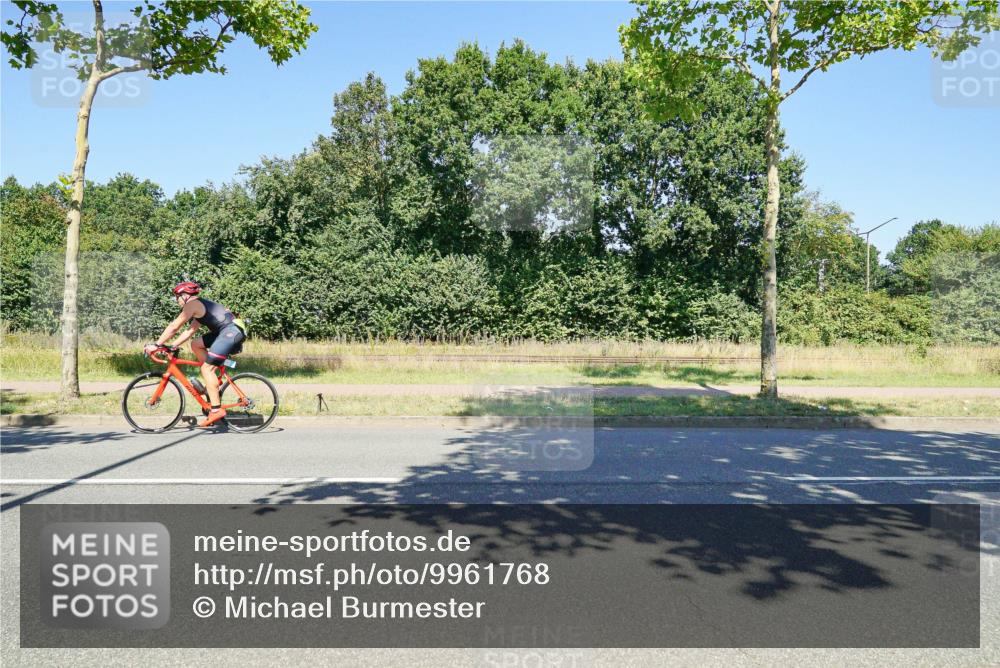 09.08.2026 - GEWOBA Citytriathlon Bremen Michael Burmester http://msf.ph/oto/9961768 09.08.2026 14:07:19 Radfahren  meine-sportfotos.de