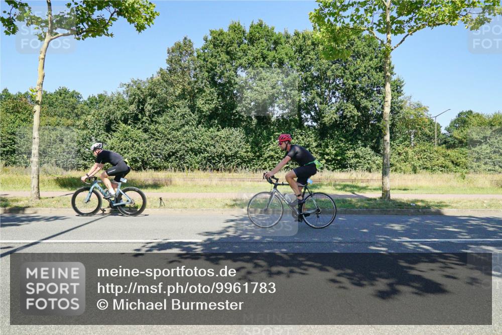 09.08.2026 - GEWOBA Citytriathlon Bremen Michael Burmester http://msf.ph/oto/9961783 09.08.2026 14:08:30 Radfahren 1, 176 meine-sportfotos.de
