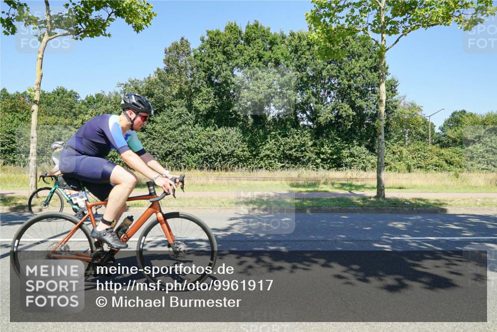 09.08.2026 - GEWOBA Citytriathlon Bremen Michael Burmester http://msf.ph/oto/9961917 09.08.2026 14:12:53 Radfahren 21, 24, 83, 134, 148, 159, 294 meine-sportfotos.de