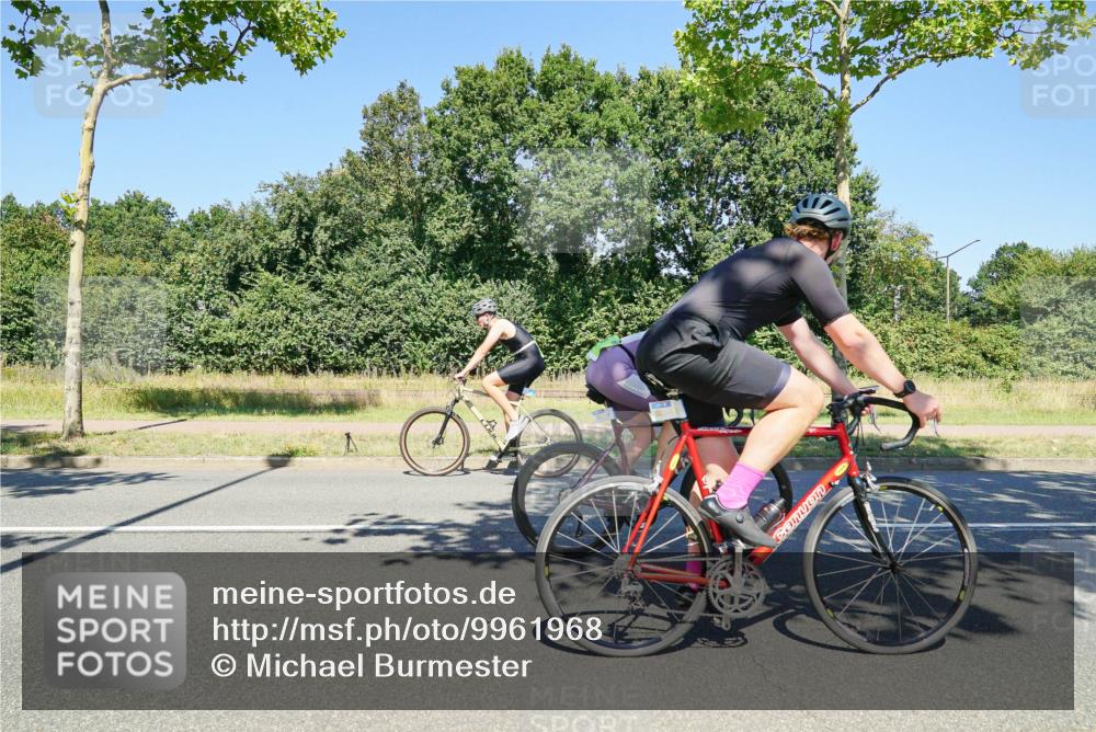 09.08.2026 - GEWOBA Citytriathlon Bremen Michael Burmester http://msf.ph/oto/9961968 09.08.2026 14:14:30 Radfahren 9, 19, 28, 53, 90, 265, 278, 401 meine-sportfotos.de