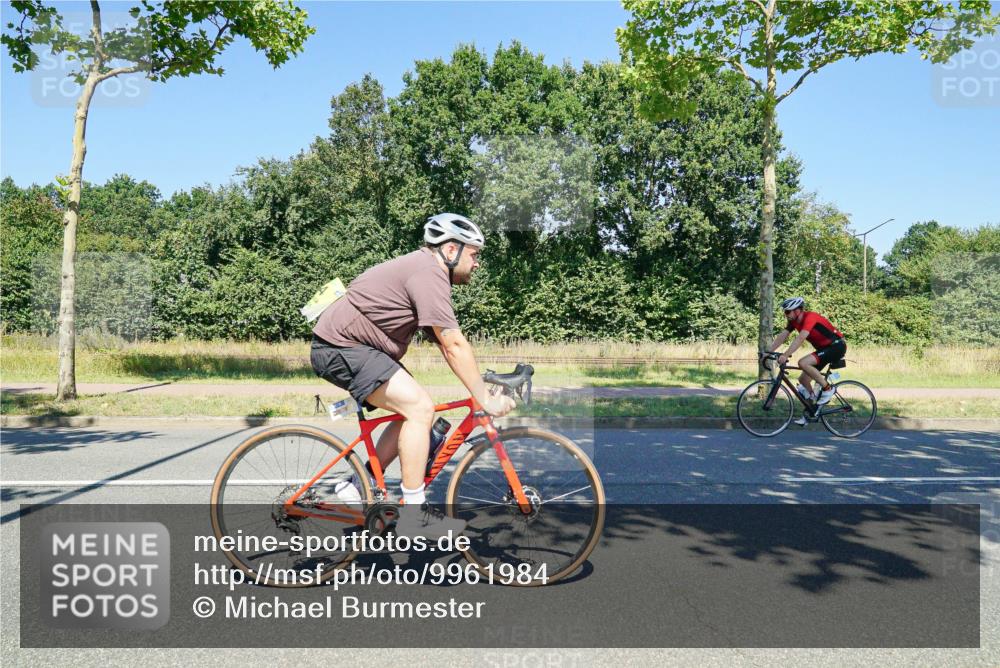 09.08.2026 - GEWOBA Citytriathlon Bremen Michael Burmester http://msf.ph/oto/9961984 09.08.2026 14:14:58 Radfahren 3, 64 meine-sportfotos.de