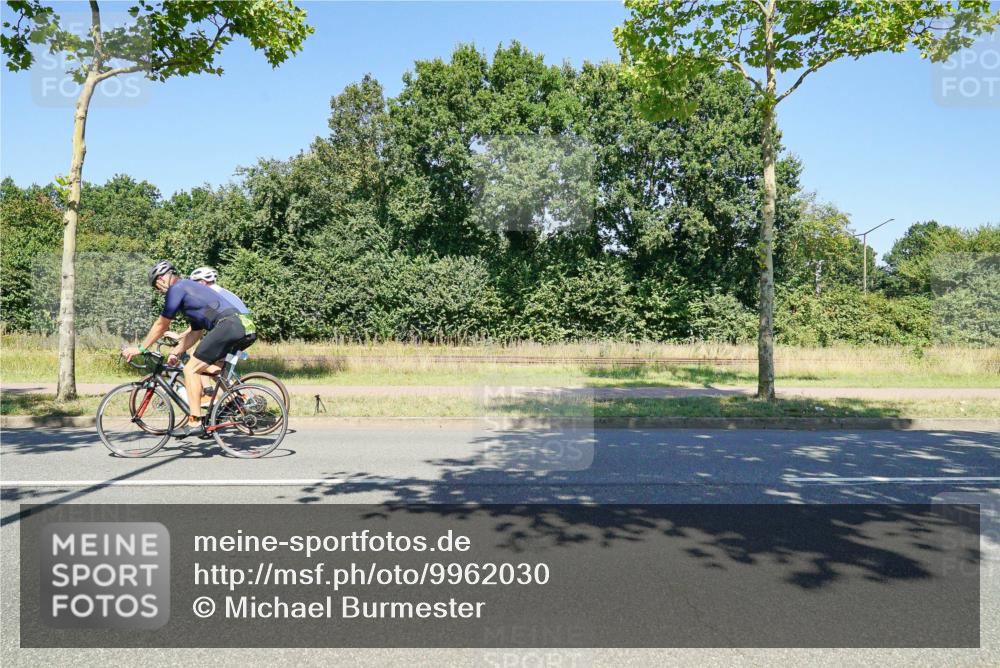 09.08.2026 - GEWOBA Citytriathlon Bremen Michael Burmester http://msf.ph/oto/9962030 09.08.2026 14:16:20 Radfahren 20, 39, 58, 217, 220, 271, 284, 345, 351 meine-sportfotos.de