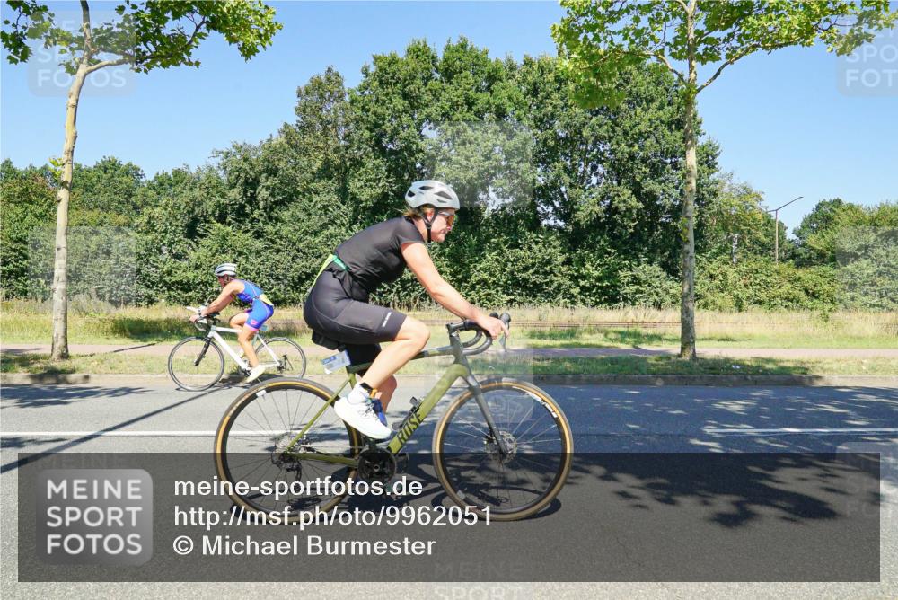 09.08.2026 - GEWOBA Citytriathlon Bremen Michael Burmester http://msf.ph/oto/9962051 09.08.2026 14:16:47 Radfahren 192, 236, 286, 325, 334, 339, 360 meine-sportfotos.de