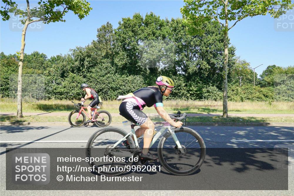 09.08.2026 - GEWOBA Citytriathlon Bremen Michael Burmester http://msf.ph/oto/9962081 09.08.2026 14:17:29 Radfahren 88, 101, 106, 110, 193, 274, 309, 321, 337, 356 meine-sportfotos.de