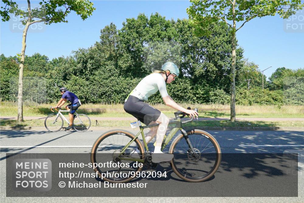 09.08.2026 - GEWOBA Citytriathlon Bremen Michael Burmester http://msf.ph/oto/9962094 09.08.2026 14:17:46 Radfahren 65, 106, 205, 229, 235, 256, 269, 290, 293, 316, 320, 336, 378, 429, 457, 470, 485 meine-sportfotos.de