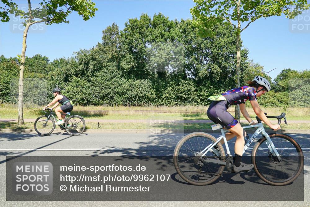 09.08.2026 - GEWOBA Citytriathlon Bremen Michael Burmester http://msf.ph/oto/9962107 09.08.2026 14:17:58 Radfahren 61, 65, 190, 205, 235, 292, 293, 305, 312, 316, 320, 336, 343, 362, 364, 371, 378, 485 meine-sportfotos.de