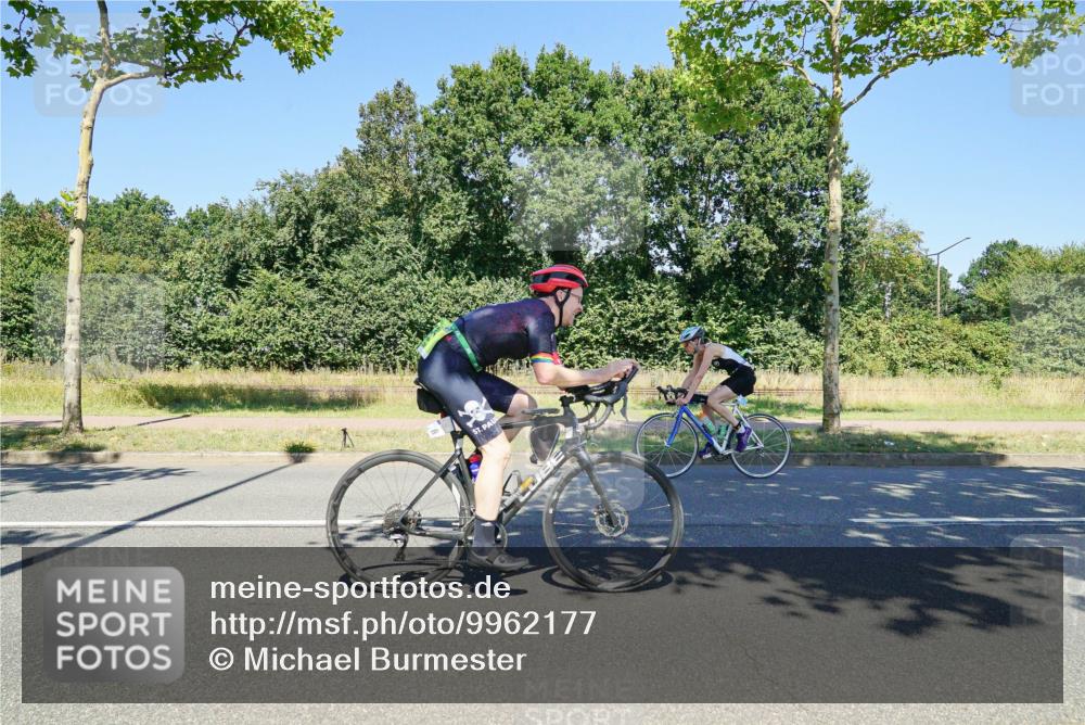 09.08.2026 - GEWOBA Citytriathlon Bremen Michael Burmester http://msf.ph/oto/9962177 09.08.2026 14:19:25 Radfahren 197, 204, 230, 261, 281, 335, 434, 487, 521, 523 meine-sportfotos.de