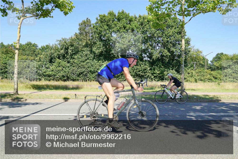 09.08.2026 - GEWOBA Citytriathlon Bremen Michael Burmester http://msf.ph/oto/9962216 09.08.2026 14:20:06 Radfahren 199, 224, 237, 249, 310, 313, 340, 368, 400, 410, 431, 522 meine-sportfotos.de