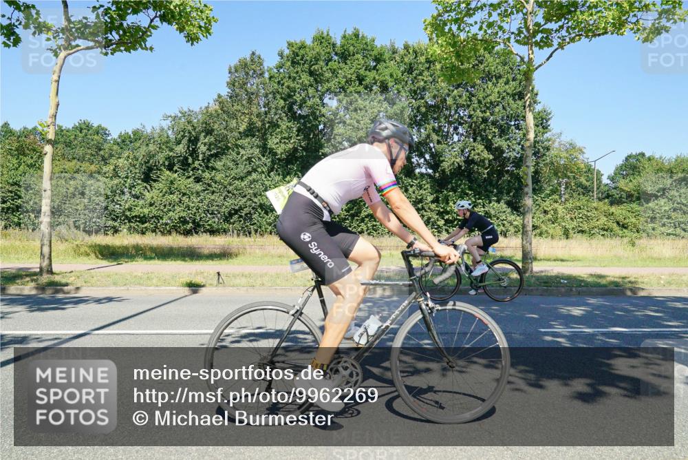 09.08.2026 - GEWOBA Citytriathlon Bremen Michael Burmester http://msf.ph/oto/9962269 09.08.2026 14:21:18 Radfahren 167, 231, 348, 388, 405, 412, 422, 440, 493, 515 meine-sportfotos.de