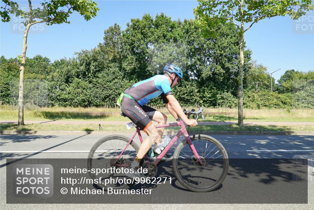 09.08.2026 - GEWOBA Citytriathlon Bremen Michael Burmester http://msf.ph/oto/9962271 09.08.2026 14:21:19 Radfahren 167, 231, 348, 388, 405, 412, 422, 440, 493, 515 meine-sportfotos.de