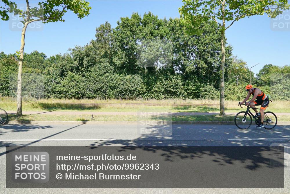 09.08.2026 - GEWOBA Citytriathlon Bremen Michael Burmester http://msf.ph/oto/9962343 09.08.2026 14:23:05 Radfahren 188, 245, 259, 267, 372, 415, 419, 480, 486 meine-sportfotos.de