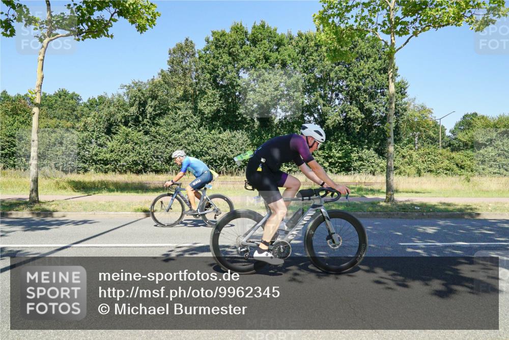 09.08.2026 - GEWOBA Citytriathlon Bremen Michael Burmester http://msf.ph/oto/9962345 09.08.2026 14:23:07 Radfahren 188, 245, 267, 372, 415, 419, 480, 486 meine-sportfotos.de