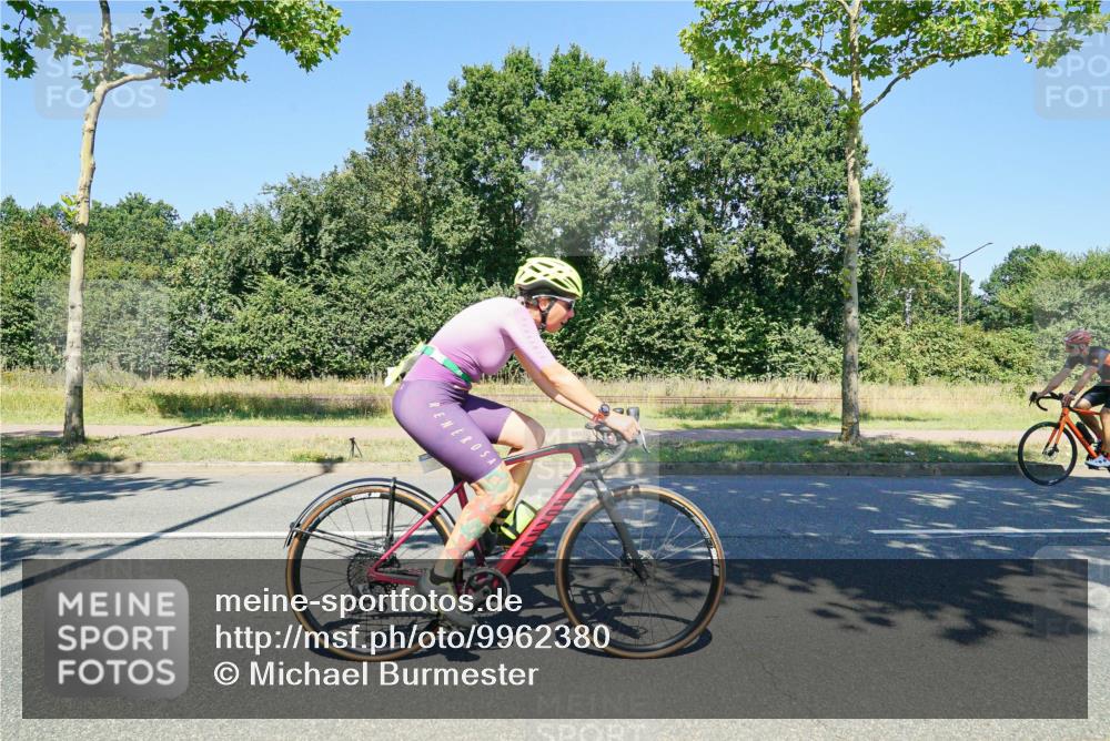 09.08.2026 - GEWOBA Citytriathlon Bremen Michael Burmester http://msf.ph/oto/9962380 09.08.2026 14:24:09 Radfahren 55, 315, 361, 430, 436, 465, 468, 478, 495, 502 meine-sportfotos.de