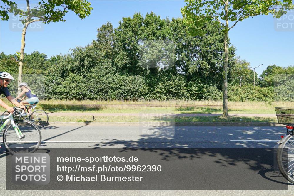 09.08.2026 - GEWOBA Citytriathlon Bremen Michael Burmester http://msf.ph/oto/9962390 09.08.2026 14:24:26 Radfahren 160, 361, 367, 436, 451, 483, 488, 495, 502, 505 meine-sportfotos.de