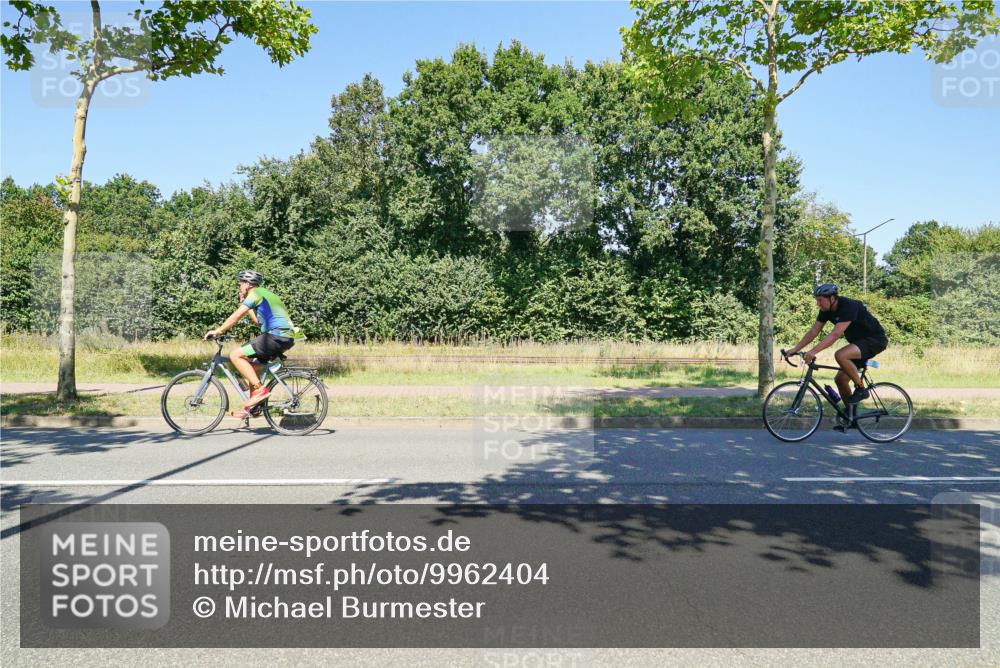 09.08.2026 - GEWOBA Citytriathlon Bremen Michael Burmester http://msf.ph/oto/9962404 09.08.2026 14:25:02 Radfahren 112, 380, 524 meine-sportfotos.de