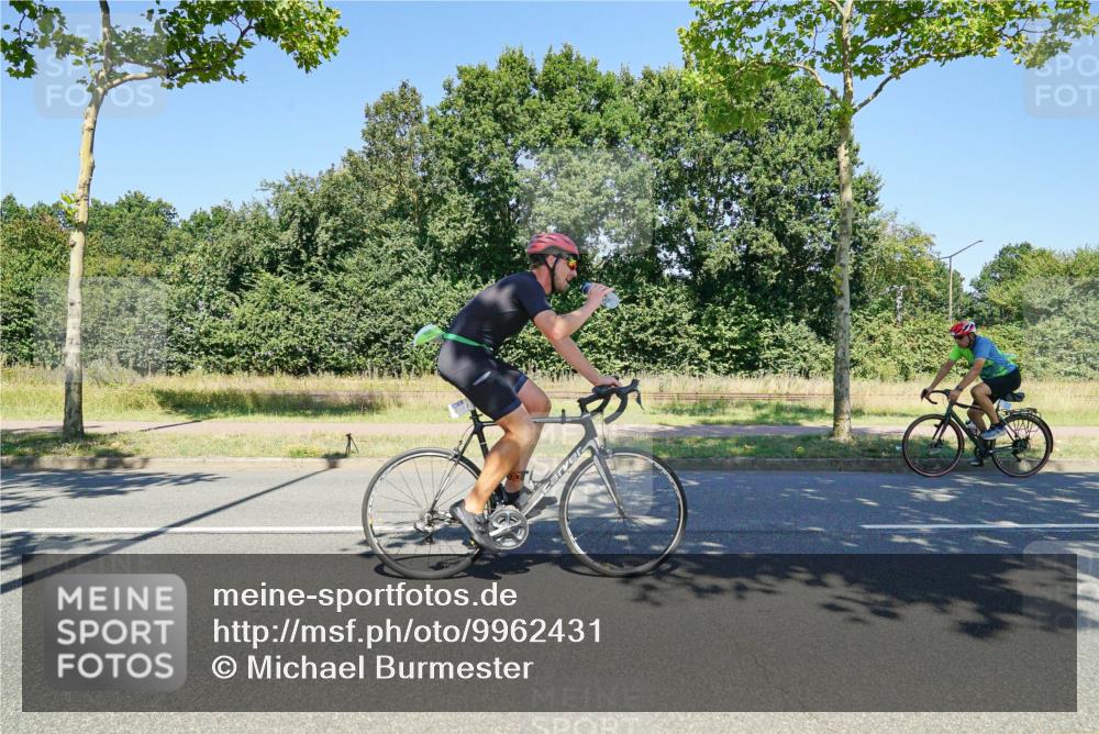 09.08.2026 - GEWOBA Citytriathlon Bremen Michael Burmester http://msf.ph/oto/9962431 09.08.2026 14:25:51 Radfahren 78, 140, 184, 185, 189, 387, 445, 464 meine-sportfotos.de