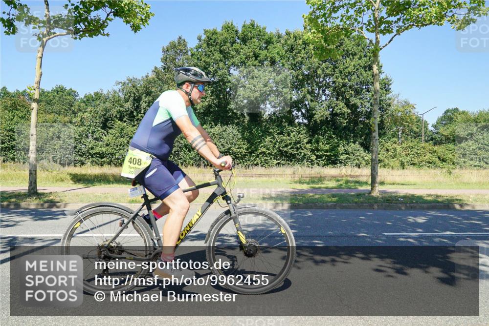 09.08.2026 - GEWOBA Citytriathlon Bremen Michael Burmester http://msf.ph/oto/9962455 09.08.2026 14:26:38 Radfahren 15, 16, 29, 178, 408, 504 meine-sportfotos.de