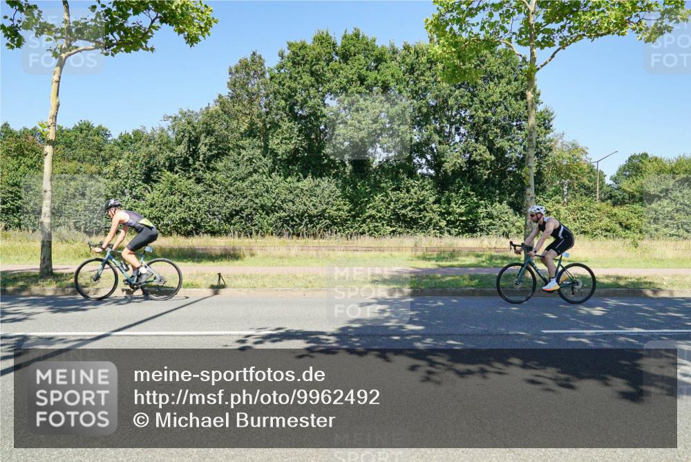 09.08.2026 - GEWOBA Citytriathlon Bremen Michael Burmester http://msf.ph/oto/9962492 09.08.2026 14:28:09 Radfahren 41, 67, 72, 177, 331, 444 meine-sportfotos.de