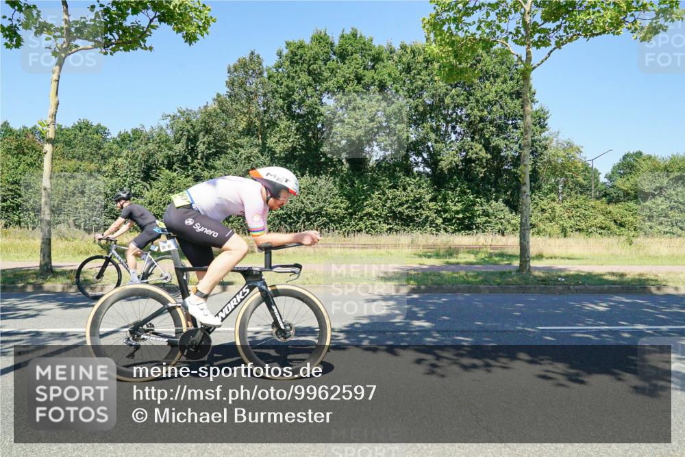 09.08.2026 - GEWOBA Citytriathlon Bremen Michael Burmester http://msf.ph/oto/9962597 09.08.2026 14:31:37 Radfahren 3, 24, 52, 70, 295, 346 meine-sportfotos.de