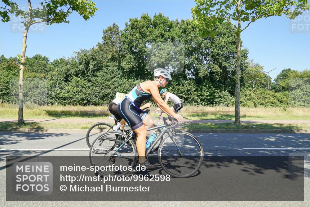 09.08.2026 - GEWOBA Citytriathlon Bremen Michael Burmester http://msf.ph/oto/9962598 09.08.2026 14:31:38 Radfahren 3, 24, 52, 70, 346 meine-sportfotos.de