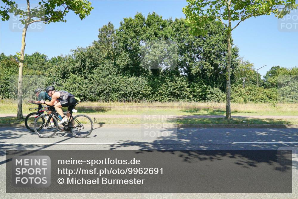 09.08.2026 - GEWOBA Citytriathlon Bremen Michael Burmester http://msf.ph/oto/9962691 09.08.2026 14:34:21 Radfahren 12, 69, 90, 95, 211, 429, 455 meine-sportfotos.de
