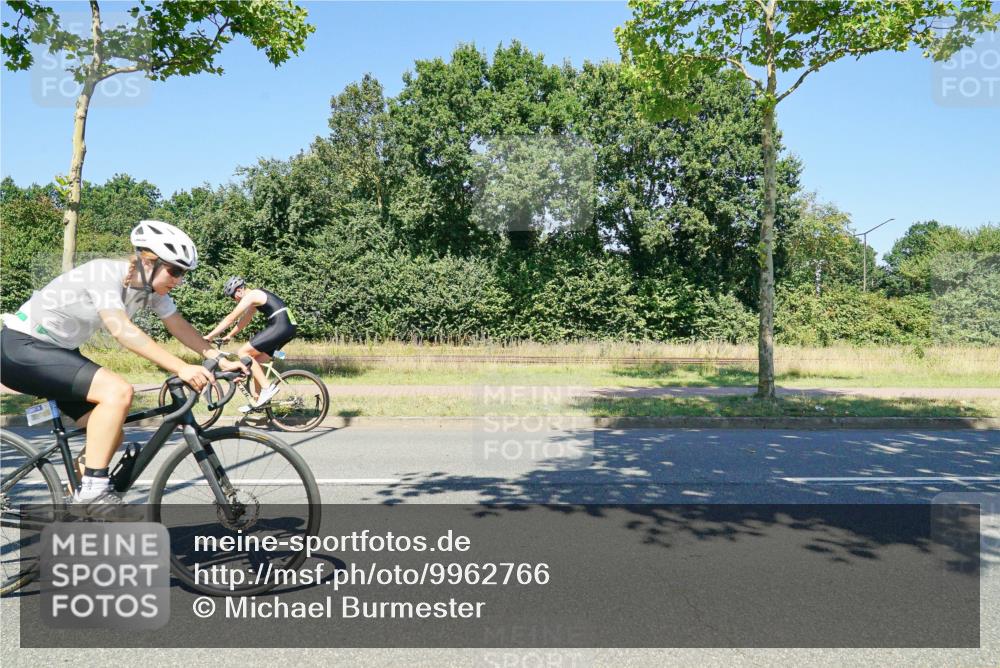 09.08.2026 - GEWOBA Citytriathlon Bremen Michael Burmester http://msf.ph/oto/9962766 09.08.2026 14:36:21 Radfahren 53, 207, 240, 274, 291, 307, 309, 321, 356 meine-sportfotos.de