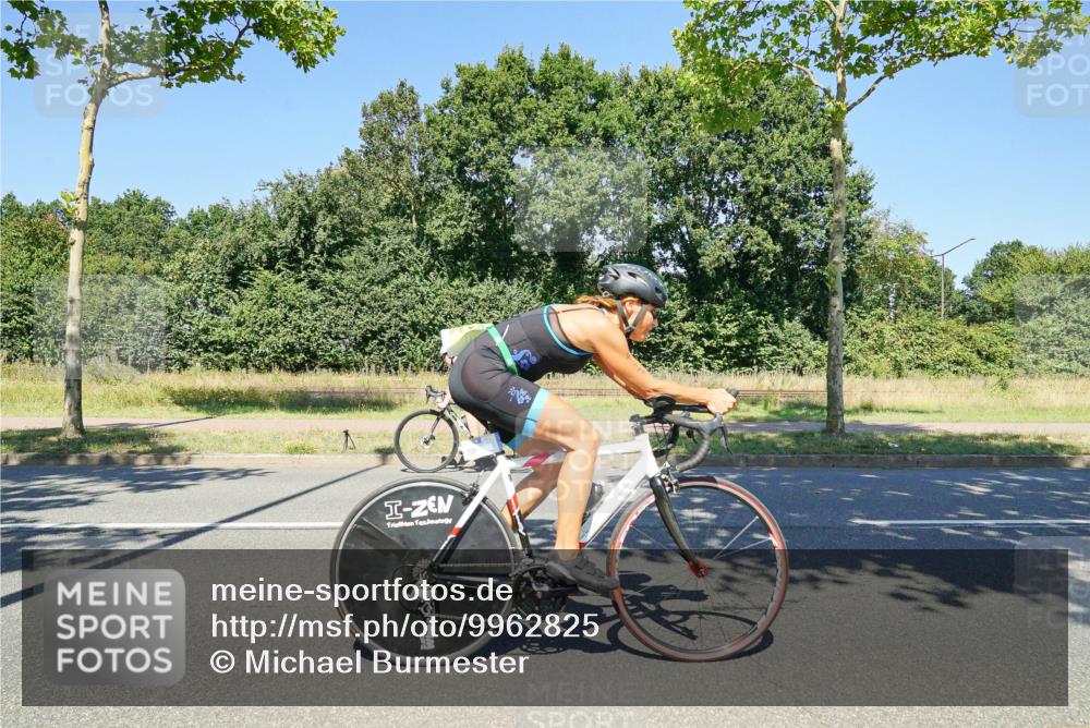 09.08.2026 - GEWOBA Citytriathlon Bremen Michael Burmester http://msf.ph/oto/9962825 09.08.2026 14:37:37 Radfahren 42, 203, 288, 290, 305, 458, 487 meine-sportfotos.de