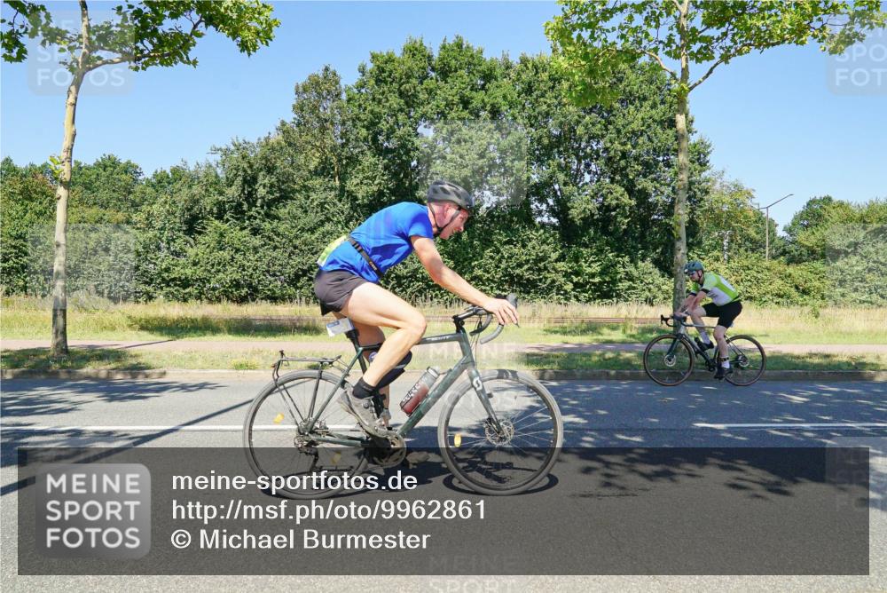 09.08.2026 - GEWOBA Citytriathlon Bremen Michael Burmester http://msf.ph/oto/9962861 09.08.2026 14:38:25 Radfahren 173, 190, 249, 277, 289, 324, 352, 402, 417, 431 meine-sportfotos.de