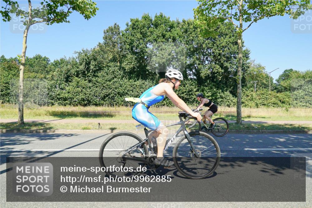 09.08.2026 - GEWOBA Citytriathlon Bremen Michael Burmester http://msf.ph/oto/9962885 09.08.2026 14:39:12 Radfahren 196, 326, 384, 438 meine-sportfotos.de