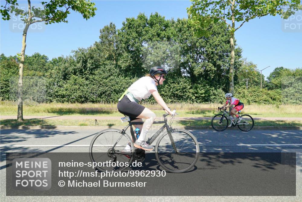 09.08.2026 - GEWOBA Citytriathlon Bremen Michael Burmester http://msf.ph/oto/9962930 09.08.2026 14:40:21 Radfahren 88, 101, 204, 224, 238, 244, 282, 338, 388, 412, 440, 456, 482 meine-sportfotos.de