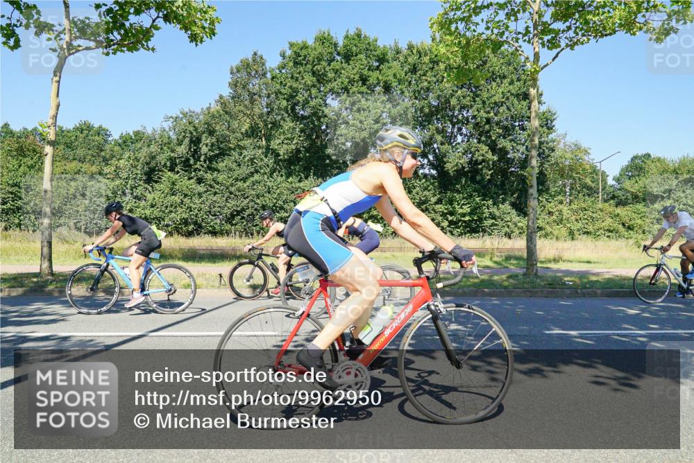 09.08.2026 - GEWOBA Citytriathlon Bremen Michael Burmester http://msf.ph/oto/9962950 09.08.2026 14:40:52 Radfahren 206, 405, 442, 493, 515 meine-sportfotos.de