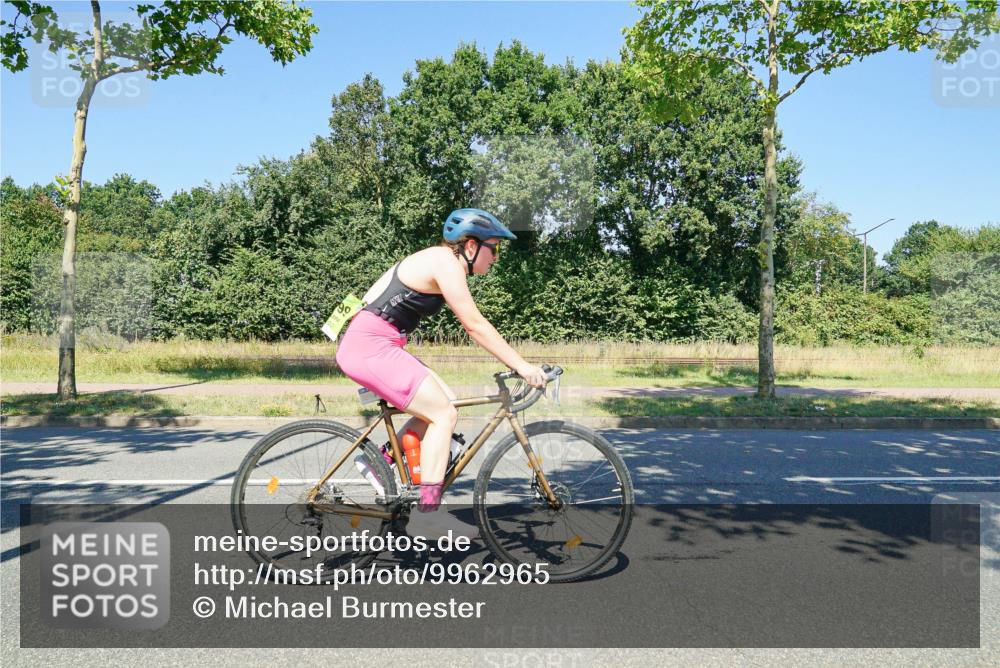 09.08.2026 - GEWOBA Citytriathlon Bremen Michael Burmester http://msf.ph/oto/9962965 09.08.2026 14:41:12 Radfahren 132, 199, 231, 264, 368, 372, 409, 422, 428, 501 meine-sportfotos.de