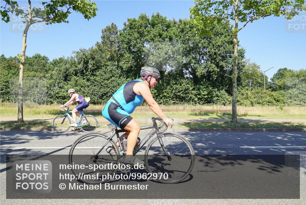 09.08.2026 - GEWOBA Citytriathlon Bremen Michael Burmester http://msf.ph/oto/9962970 09.08.2026 14:41:17 Radfahren 199, 231, 264, 368, 372, 422, 428, 501 meine-sportfotos.de