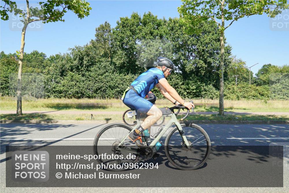 09.08.2026 - GEWOBA Citytriathlon Bremen Michael Burmester http://msf.ph/oto/9962994 09.08.2026 14:42:04 Radfahren 214, 252, 262, 379, 381, 397, 424, 437, 441, 467, 468 meine-sportfotos.de